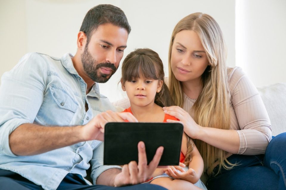 How to Connect parents and teacher?